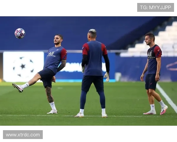 AC米兰与多蒙特激战正酣谁能在欧冠赛场笑到最后